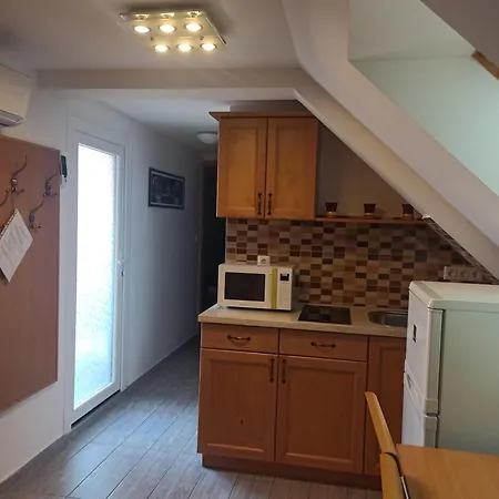 Πανσιόν Orchidea Ii